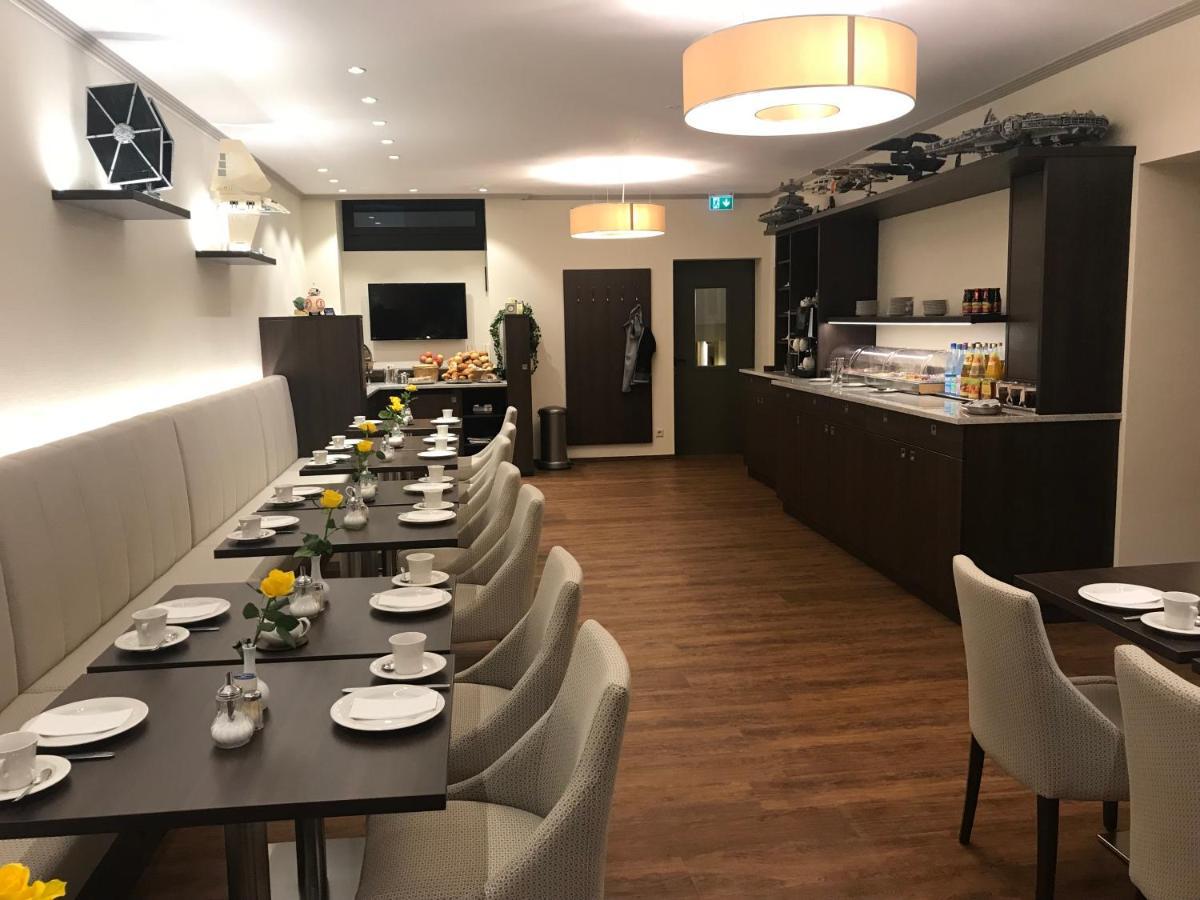 Hotel Huebler Φραγκφούρτη Εξωτερικό φωτογραφία