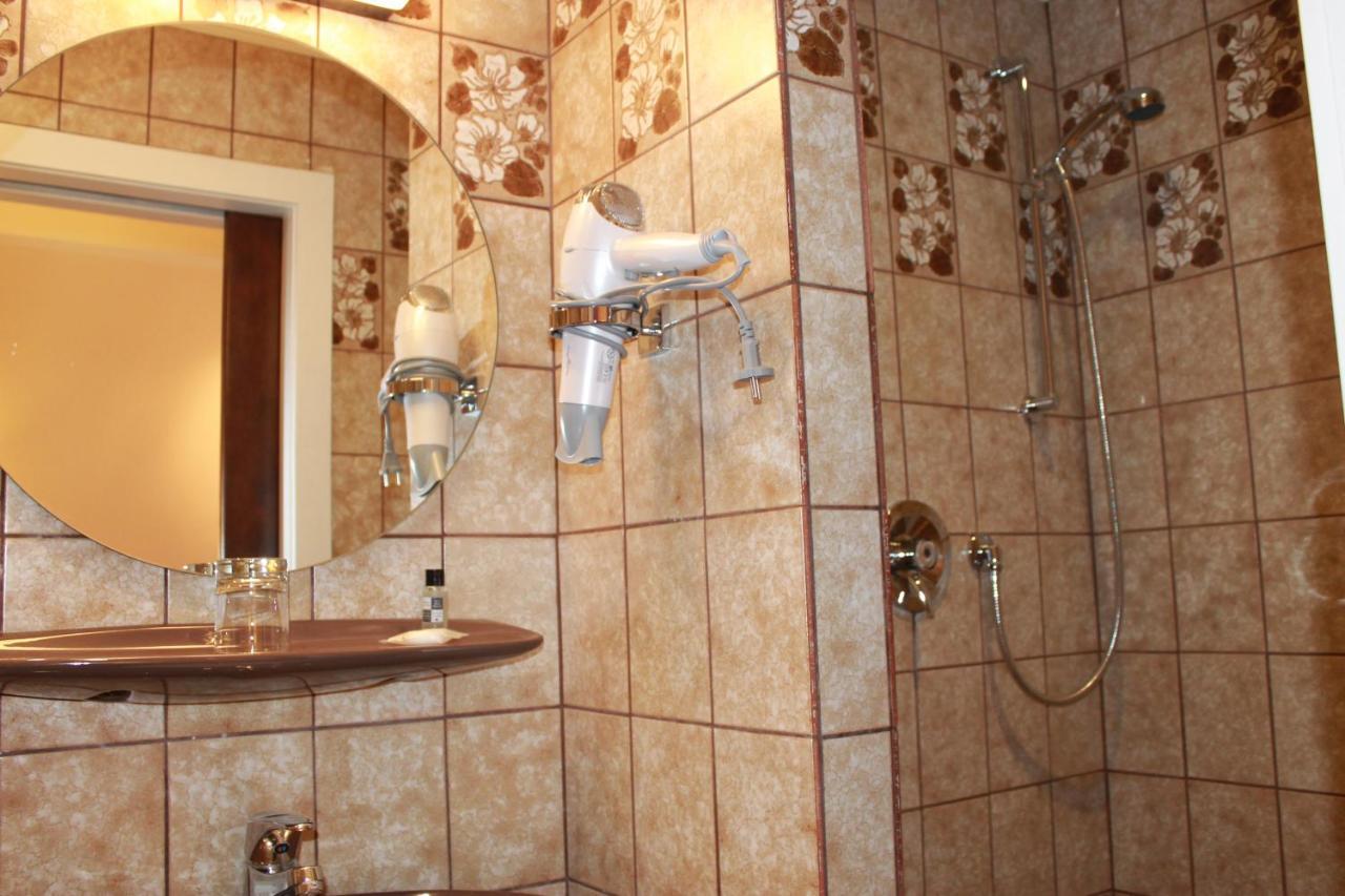 Hotel Huebler Φραγκφούρτη Εξωτερικό φωτογραφία