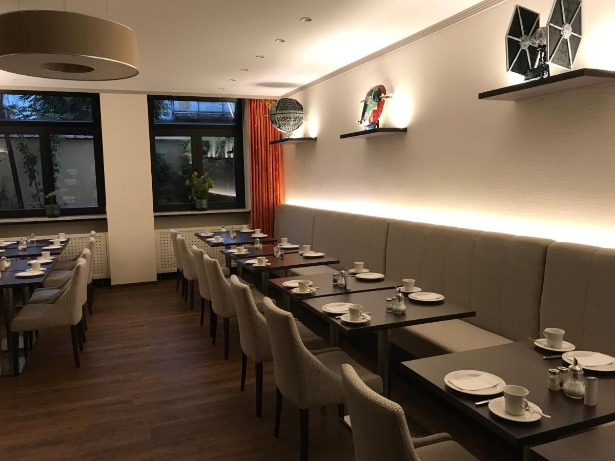 Hotel Huebler Φραγκφούρτη Εξωτερικό φωτογραφία